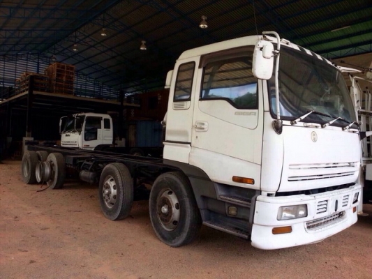 รถบรรทุก 12 ล้อเก่าญี่ปุ่น ISUZU GIGA