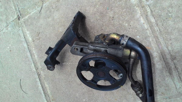 ปั๊มเพาเวอร์ HONDA CITY พร้อมฐานตั้ง tel.081-427-3941