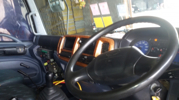 ฝากขายรถฮีโน320แรงพ่วงแม่ลูกดั้มลูกสามเพลาคอกเกษตร