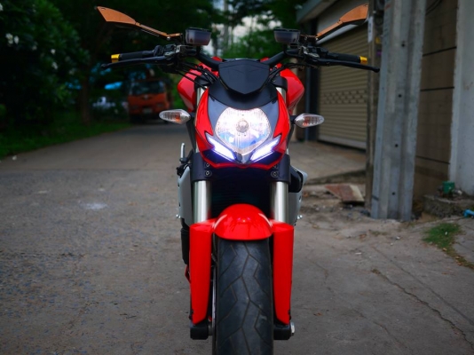 *ราคาโครตถูก* ขาย Ducati streetfighter ตัว 1098s พร้อมทะเบียนแท้ไม่ขาดต่อจู