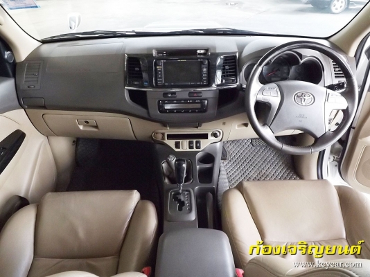 TOYOTA FORTUNER 3.0V A/T รุ่น TOP 4WD ปี 2012 TOYOTA FORTUNER 3.0V A/T รุ่น TOP 4WD ปี 2012