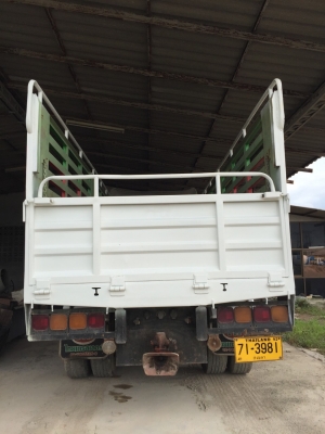 ขายรถบรรทุก 10 ล้อรั้ว VOLVO FM 370 แรงม้าปี 2555 2 เพลามีระบบลาก ราคา 1800000