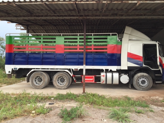 ขายรถบรรทุก 10 ล้อรั้ว VOLVO FM 370 แรงม้าปี 2555 2 เพลามีระบบลาก ราคา 1800000