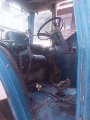 **570,000 บ.ต่อรอง/// FORD 8210 รถไถ2เพลา **ขาย รถไถ2เพลา ตัวแกร่ง FORD 8210 4WD 85แรง เคึรื่องเดิม เกียร์เดิม เครื่องยนต์6สูบ 85แรง แน่นดี แรง ดี ปั้มดี แน่น เกียร์ดี ไม่หลุด ระบบ 4WD ใช้งานปกติ ไม่มีปัญหาครับ ช่วงล่างดี แน่น คล่องตัวดี ระบบไฮดรอลิก หน้า