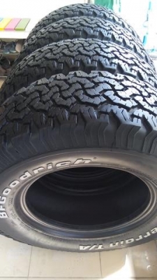 ยาง bf all 265/75/16 ดอกเต็มครับ ยาง bf all 265/75/16 ดอกเต็มครับ