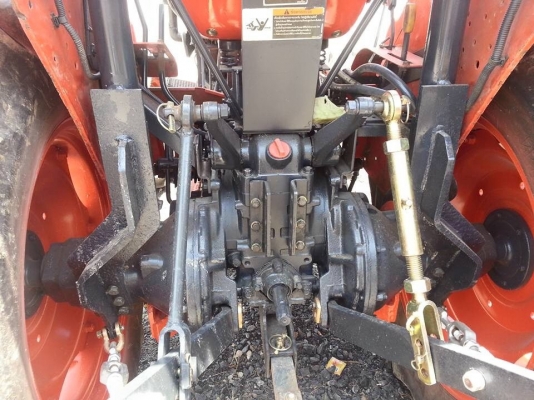 คูโบต้า L4508 4 WD 2 เพลาพร้อมใบมีดตราช้าง ใช้งานได้เลยครับ