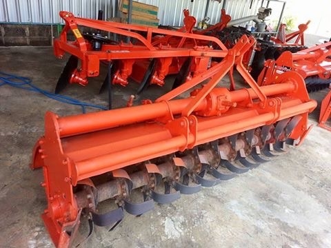 โรตารี่ตราช้าง RX220H พร้อมยอยปั่น  รีบจับจองด่วนครับ