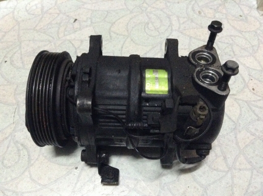 แยกเครื่องvolvo 960 s90 ไม่มีเกียร์เป็นอะไหล่ขายทุกชิ้น