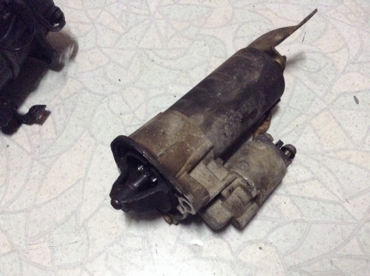 แยกเครื่องvolvo 960 s90 ไม่มีเกียร์เป็นอะไหล่ขายทุกชิ้น