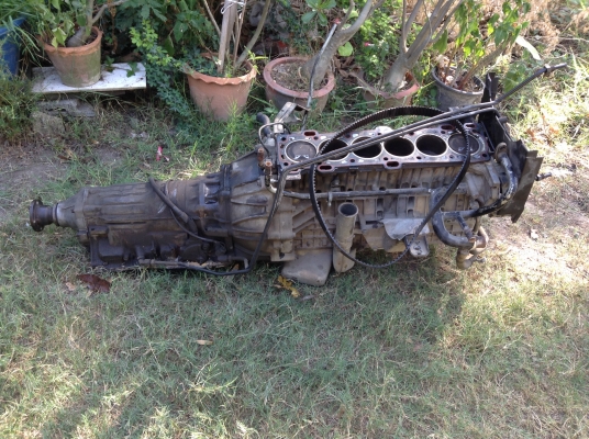 แยกเครื่องvolvo 960 s90 ไม่มีเกียร์เป็นอะไหล่ขายทุกชิ้น