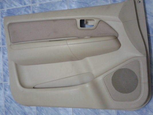 แฝงประตูหน้าวีโก้ถอดสวยๆครับ