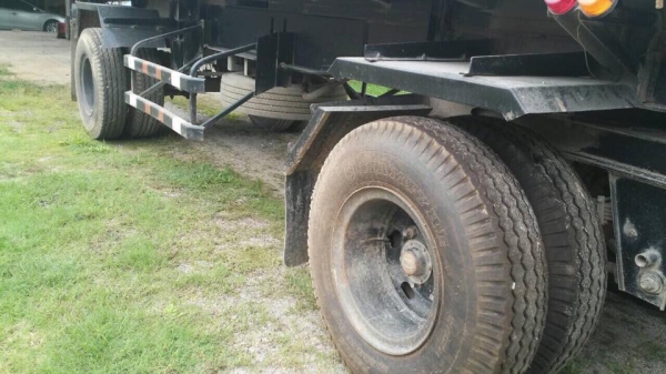 18 ล้อแม่ลูกดั้ม รถสวย...270 แรง ISUZU แม็คโหลด ปี 2551 ใช้น้อย 2 แสนกว่ากิโล