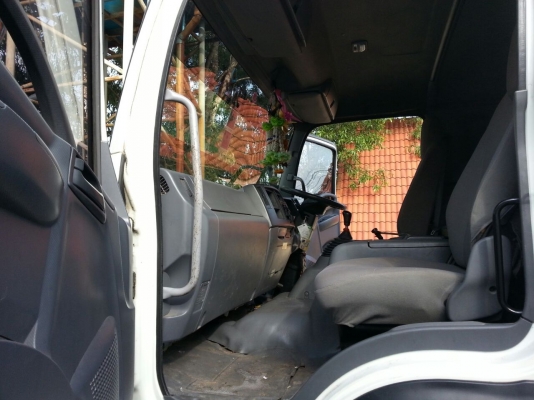 รถอีซูซุ 10 ล้อ หัวลาก GXZ 360 แรงม้า. ปี 55 สนใจติดต่อ 081 - 6079515 รถอีซูซุ 10 ล้อ หัวลาก GXZ 360 แรงม้า. ปี 55 สนใจติดต่อ 081 - 6079515