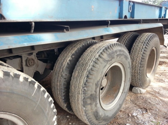 ขายหาง พื้นเรียบ สามมิต. 3 เพลา แท้. ปี 55 สนใจติดต่อ 081 - 6079515 ขายหาง พื้นเรียบ สามมิต. 3 เพลา แท้. ปี 55 สนใจติดต่อ 081 - 6079515