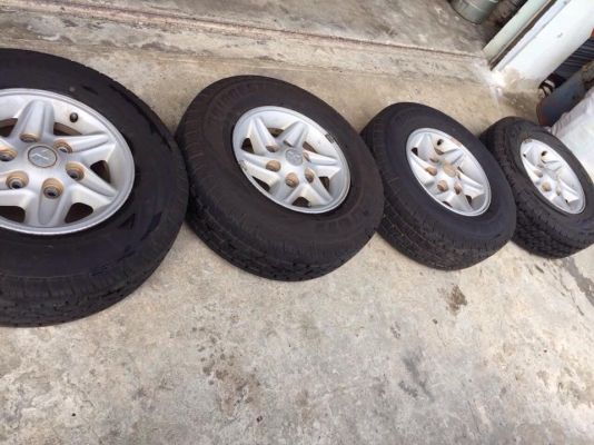 ขายแม็กพร้อมยาง 4 เส้น รถ มิตซู สตาด้า ยางใหม่บริดสโตน ลีโอ 677 (195R14C) ปี 2015