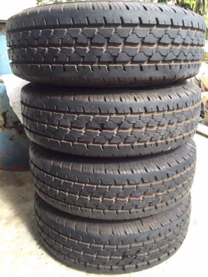 ขายแม็กพร้อมยาง 4 เส้น รถ มิตซู สตาด้า ยางใหม่บริดสโตน ลีโอ 677 (195R14C) ปี 2015