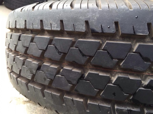 ขายแม็กพร้อมยาง 4 เส้น รถ มิตซู สตาด้า ยางใหม่บริดสโตน ลีโอ 677 (195R14C) ปี 2015