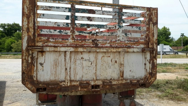 ขายกระบะเปล่ารุ่นท้องเรือไม่มีดั้ม