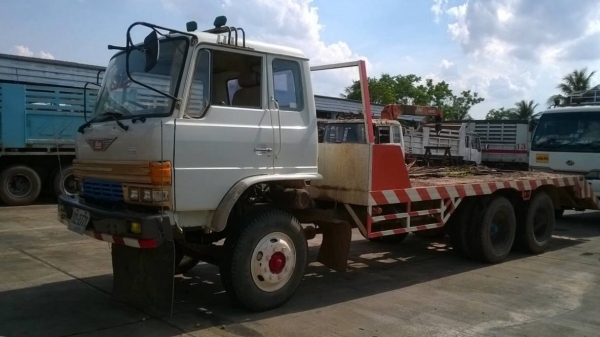 ขายเทนเลอร์ 10 ล้อ 2 เพลา คัสซีสวยตลอดเส้น เครื่อง 6BB1 145 แรงม้า เกียร์ร็อค ช่วงล่างจัมโบ้ สโลว์อินเตอร์ พาวเวอร์ ทะเบียนพร้อมโอนครับ