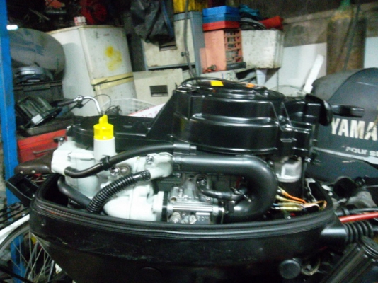 เครื่อง SUZUKI  9.9 hp fourstrokeนำเข้าญี่ปุ่น