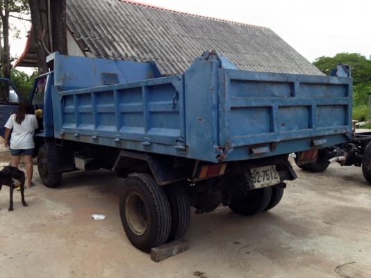 ขายครับNPR115. ดั้ม เกียร์สั้นแท้ Fหน้าหลัง. เครื่องดี คัสชีสวยๆๆๆ. ยางใหม่ทุกเส้น หัวสวยเดิมบาง กะบะไม่มีผุ เอกสารพร้อมโอน ราคา475000 ต่อรอง สนใจ0930693225 ริมคลอง สารคาม