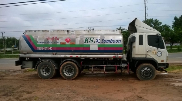 ขายรถบรรทุกน้ำมัน 10 ล้อ เพลาเดียว ไอ้หลง M6 ปี 49 คัสซีสวยตลอดเส้น ขนาด 16,000 ลิตร 5 ห้อง ยางเรเดียลเต็มทุกเส้น ทะเบียนพร้อมโอน