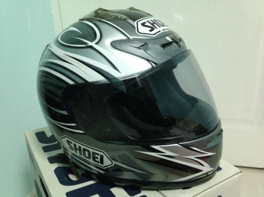 SHOEI X-8 RS