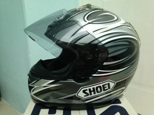 SHOEI X-8 RS