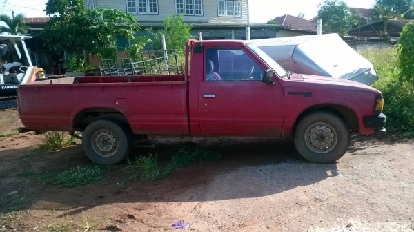 ขายรถกระบะ NISSAN SD2200 เครื่องดีเซล คัสซีสวยตลอดเส้น กระบะไม่ผุ มีคอมแอร์ ทะเบียนพร้อมโอน ขายรถกระบะ NISSAN SD2200 เครื่องดีเซล คัสซีสวยตลอดเส้น กระบะไม่ผุ มีคอมแอร์ ทะเบียนพร้อมโอน