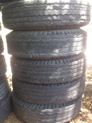 ขายเหมายางบริดสโตน 6 ล้อ10 ล้อ ขนาด 750-15, 825-16, 1000-20, 1000R20 จำนวน 50 เส้น เหมาทั้งหมด 35000 ครับ สนใจโทรมาได้ครับ ขายเหมายางบริดสโตน 6 ล้อ10 ล้อ ขนาด 750-15, 825-16, 1000-20, 1000R20 จำนวน 50 เส้น เหมาทั้งหมด 35000 ครับ สนใจโทรมาได้ครับ