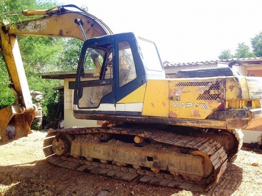 Sk200 mark 3. เล่มทะเบียน พร้อมใช้. 680000 ยกเลยครับ