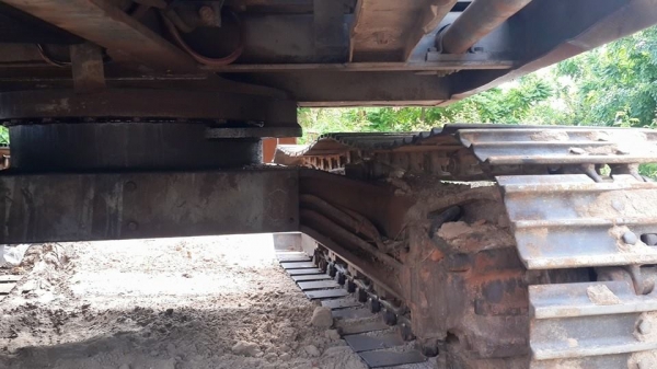 ขายรถขุดแบ็คโค hitashi 60 ช่างล่างเต็ม เอวแน่น ลูเลอร์ พร้อมใช้งาน เครื่องอีซูซุ75 ปั๊มดี