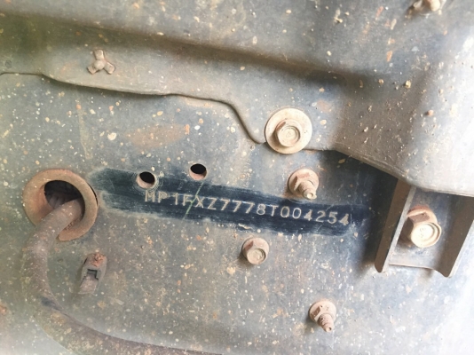ขายดาวน์10ล้อดั้มพ์ ISUZU MP1FXZ7778T เครื่อง 360แรงม้า ปี56 สนใจโทร 081-970-1072