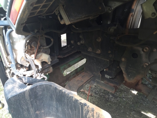 ขายดาวน์10ล้อดั้มพ์ ISUZU MP1FXZ7778T เครื่อง 360แรงม้า ปี56 สนใจโทร 081-970-1072
