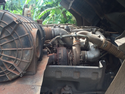 ขายดาวน์10ล้อดั้มพ์ ISUZU MP1FXZ7778T เครื่อง 360แรงม้า ปี56 สนใจโทร 081-970-1072