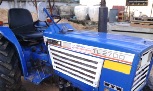 ขาย รถไถ lsekl 27 แรง 2 เพลา สวยๆ พร้อมใช้ ต่อรองได้ขายได้ขายเลยครับ