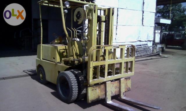 ขาย Forklift Komatsu FD25-6 พร้อมใช้งาน