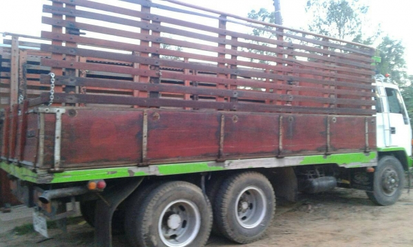 สิบล้อJCMของสภาพมื้อสอง  เบรคทิฟฟี่ เครื่องEH700