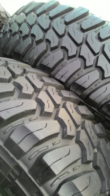 ขายยาง Mud 265/75R16 ปี 14