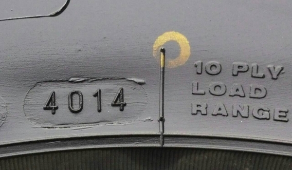 ขายยาง Mud 265/75R16 ปี 14