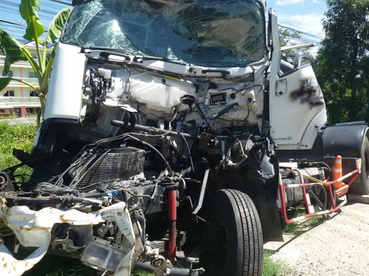 ขายซากรถหัวลาก 6ล้อ 240ทะเบียน ขายซากรถหัวลาก 6ล้อ 240ทะเบียน