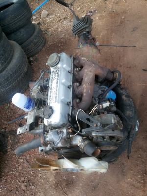 ขายเครื่องเกียร์ นิสสัน TD25