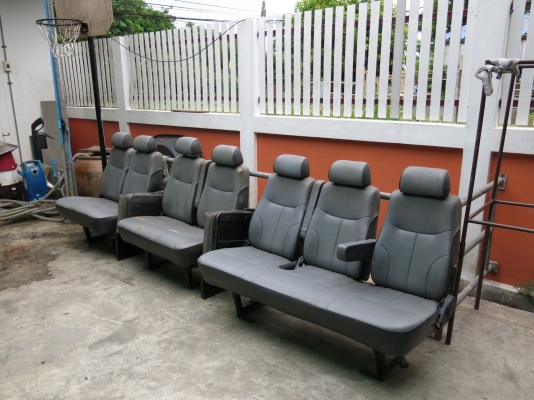 เบาะรถตู้ mitsubihi L300