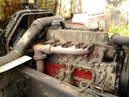 ขาย HINO 6 ล้อ สิงห์ไฮเทค 195 แรงม้า รถห้างแท้ ปี 39 ลดเหลือ 525000 ครับ