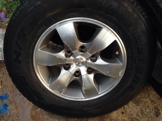 แม็ค Vigo Furtuner พร้อมยางสวยๆ