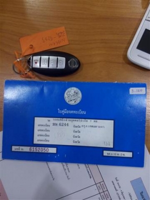 Nissan X-tarl ปี 2012 สภาพใหม่ เหมือนป้ายแดง