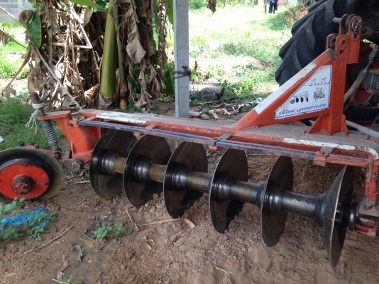 ขาย รถไถ M9000 พร้อมใช้งาน เครื่องดี