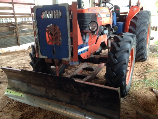 ขาย รถไถ M9000 พร้อมใช้งาน เครื่องดี