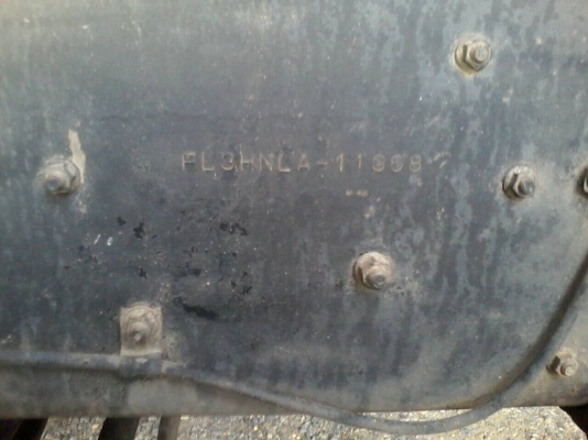 10ล้อHINO FL3H เครื่องJO8C 210แรง กระบะยาว6.20เมตร