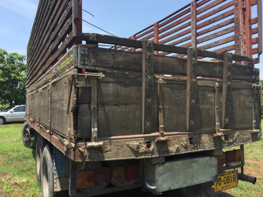 10ล้อHINO FL3H เครื่องJO8C 210แรง กระบะยาว6.20เมตร